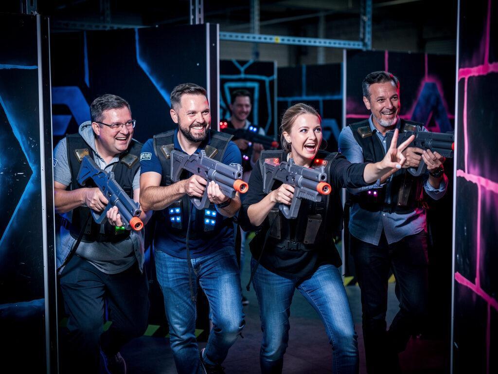 Über uns – Leistungen – OUTGUN Lasertag